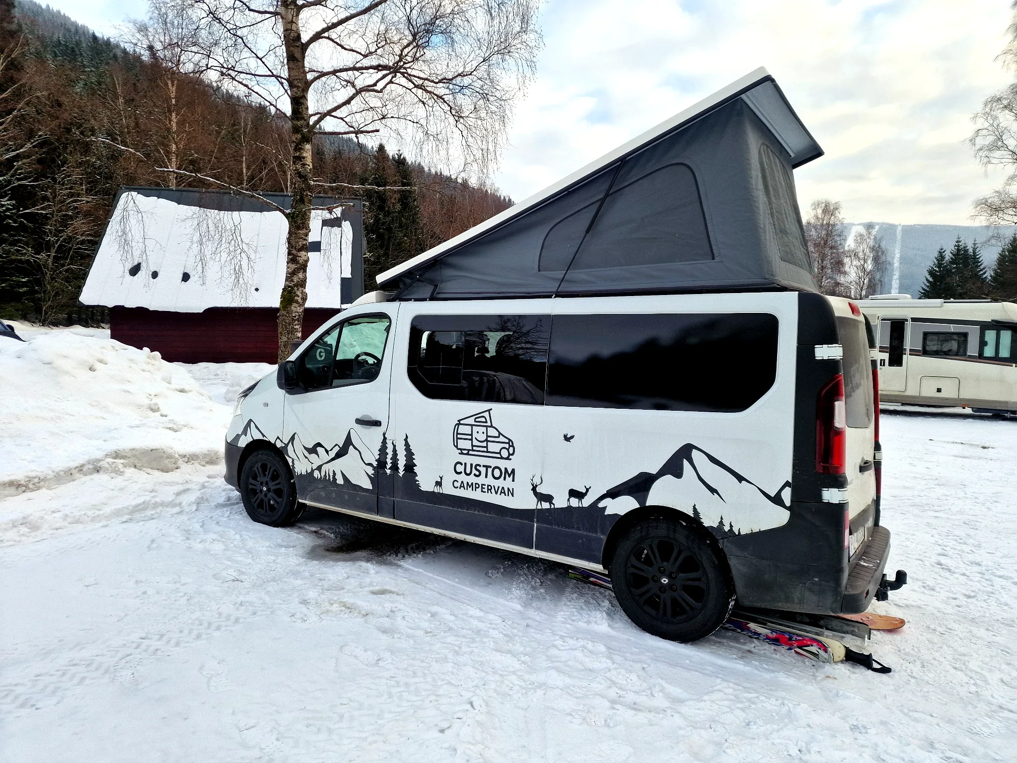 Medvedin, Splinderowy Młyn, kamper, zima, narty