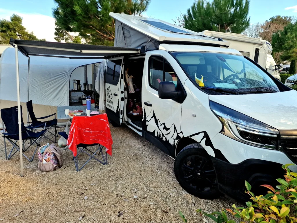 kamper Poznań wynajem rodzina pies