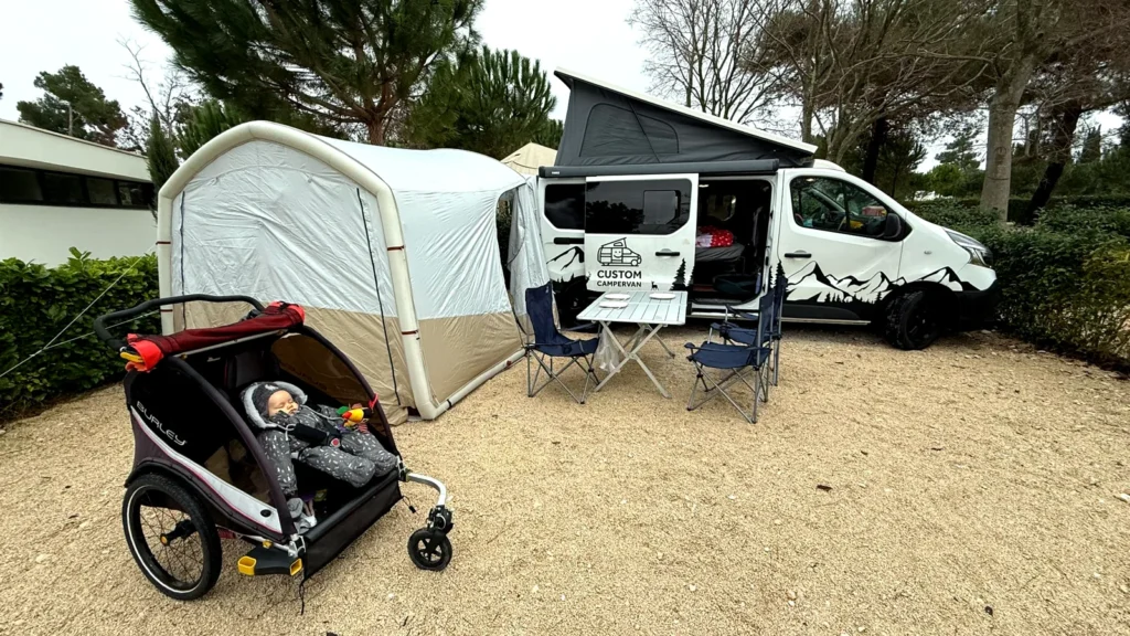 kamper Poznań wynajem rodzina pies