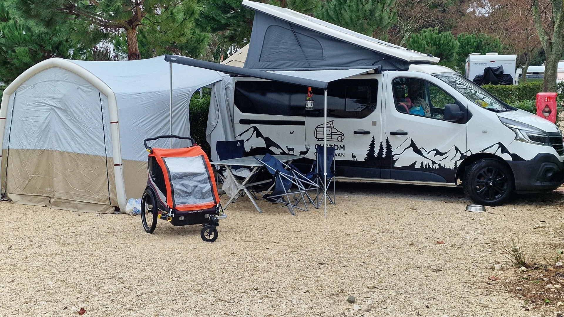 kamper Poznań wynajem rodzina pies